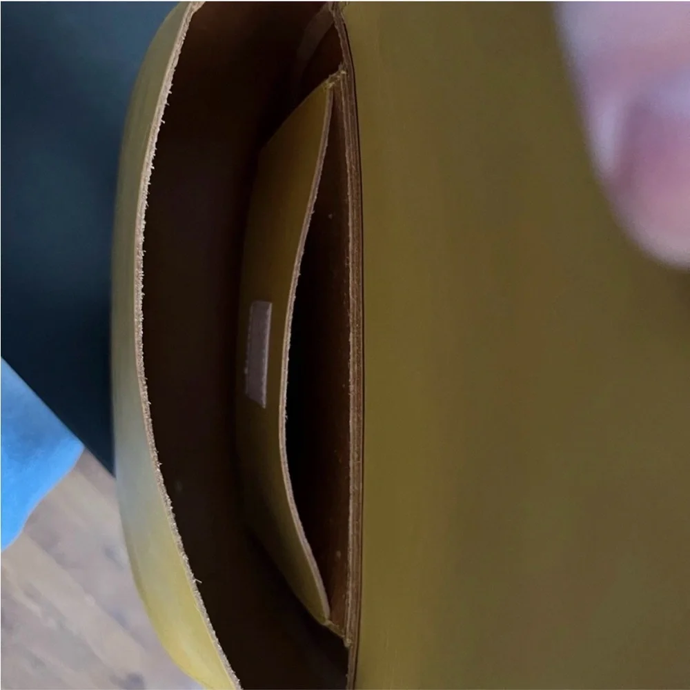 RARE COLOR Clare V. Herieth Yellow Shoulder Bag - Picture 8 of 9